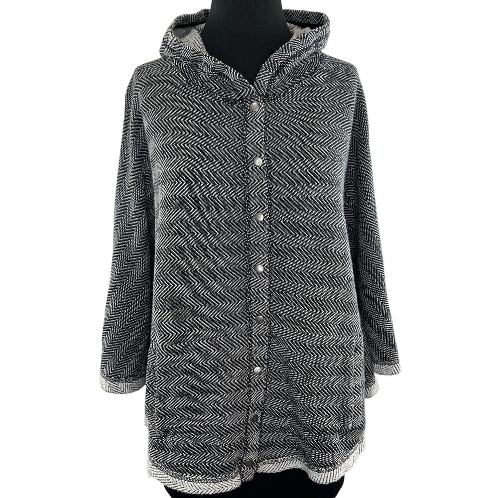 Lucky Brand Black White Zigzag Knit Hooded Poncho Button Top Front Pockets M/L